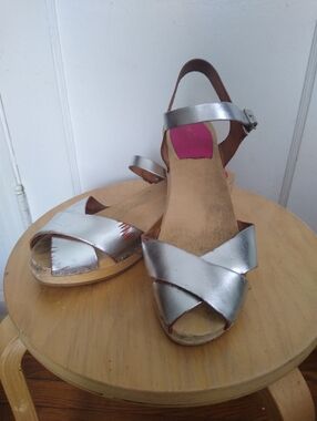 Swedish Hasbeens Silver Metallic Cross Strap Clog Sandals